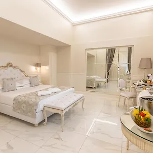 The Moon Boutique & 4* Florenz